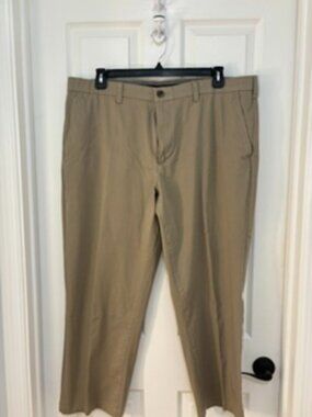 Men's J.M. Haggar Chinos Size 42X29